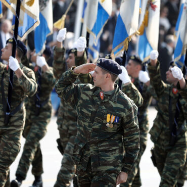 28η Οκτωβρίου: Δείτε live τη μεγάλη στρατιωτική παρέλαση στη Θεσσαλονίκη