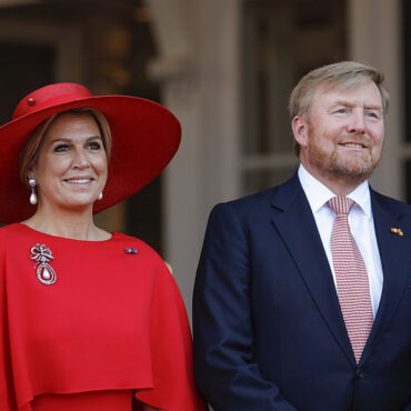 Επίσημη επίσκεψη του βασιλικού ζεύγους της Ολλανδίας στην Ελλάδα μετά από πρόσκληση της Προέδρου της Δημοκρατίας