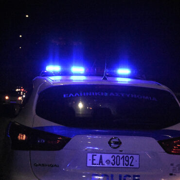 Θεσσαλονίκη: Συνελήφθη γυναίκα που απομάκρυνε αντικείμενα από το άτυπο μνημείο του Άλκη Καμπανού