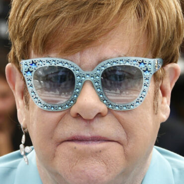 Καλός μπαμπάς ο Elton John: Με τον σύζυγό μου θέλουμε οι γιοι μας να ακολουθήσουν τα όνειρά τους