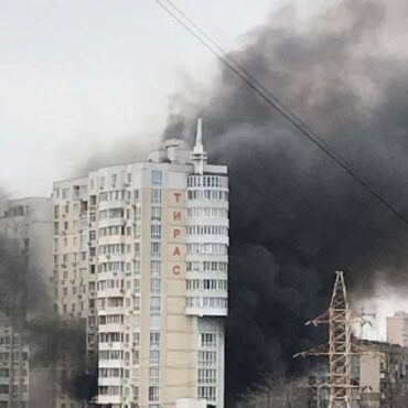 Ουκρανία: Ρωσικός πύραυλος έπληξε την Οδησσό, ανακοίνωσαν οι ουκρανικές αρχές