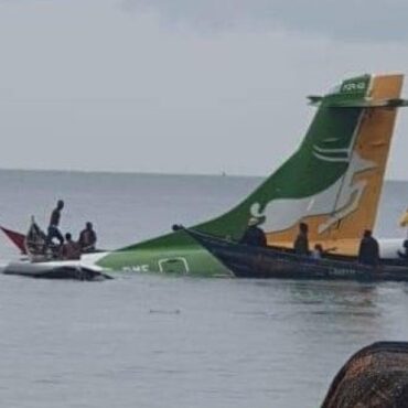 Τανζανία: Αεροσκάφος με 43 άτομα συνετρίβη σε λίμνη - Έχουν διασωθεί οι 26