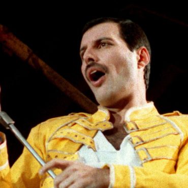 Η έπαυλη του Freddie Mercury πωλείται έναντι 30 εκατομμυρίων λιρών