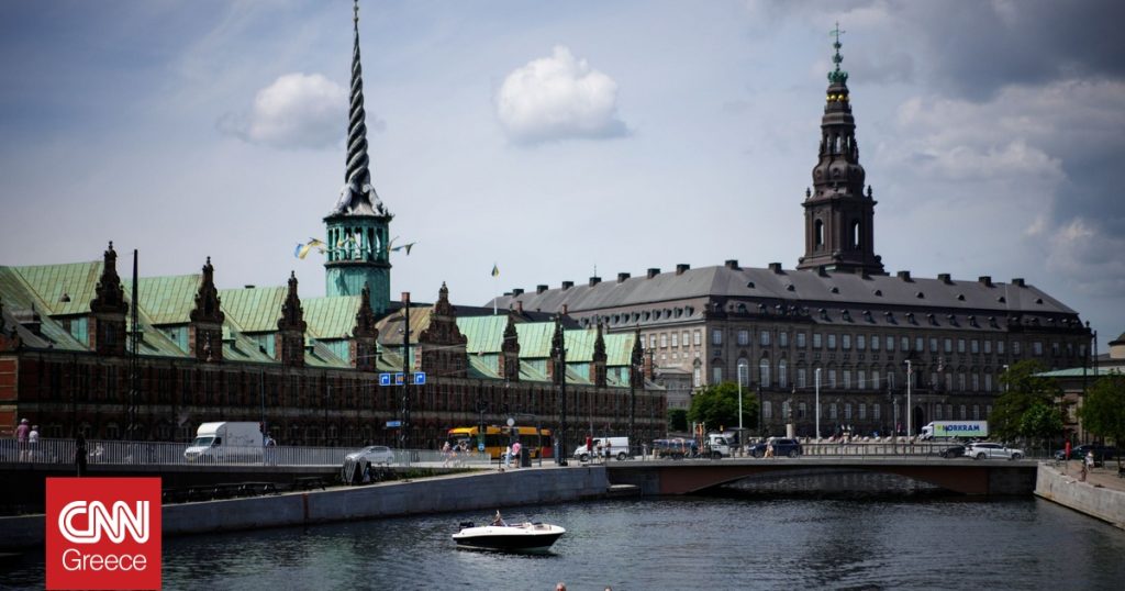 Έργα τέχνης αιώνων σώθηκαν από τη φωτιά του χρηματιστηρίου της Κοπεγχάγης