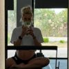 Η Βίκυ Κάβουρα κάνει pilates λίγο καιρό πριν γεννήσει το πρώτο της παιδί