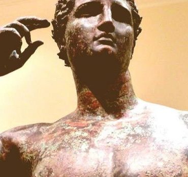 Σημαντική απόφαση για ελληνικό άγαλμα 2.000 ετών - Η Ιταλία μπορεί να το διεκδικήσει από το Μουσείο Γκέτι | in.gr